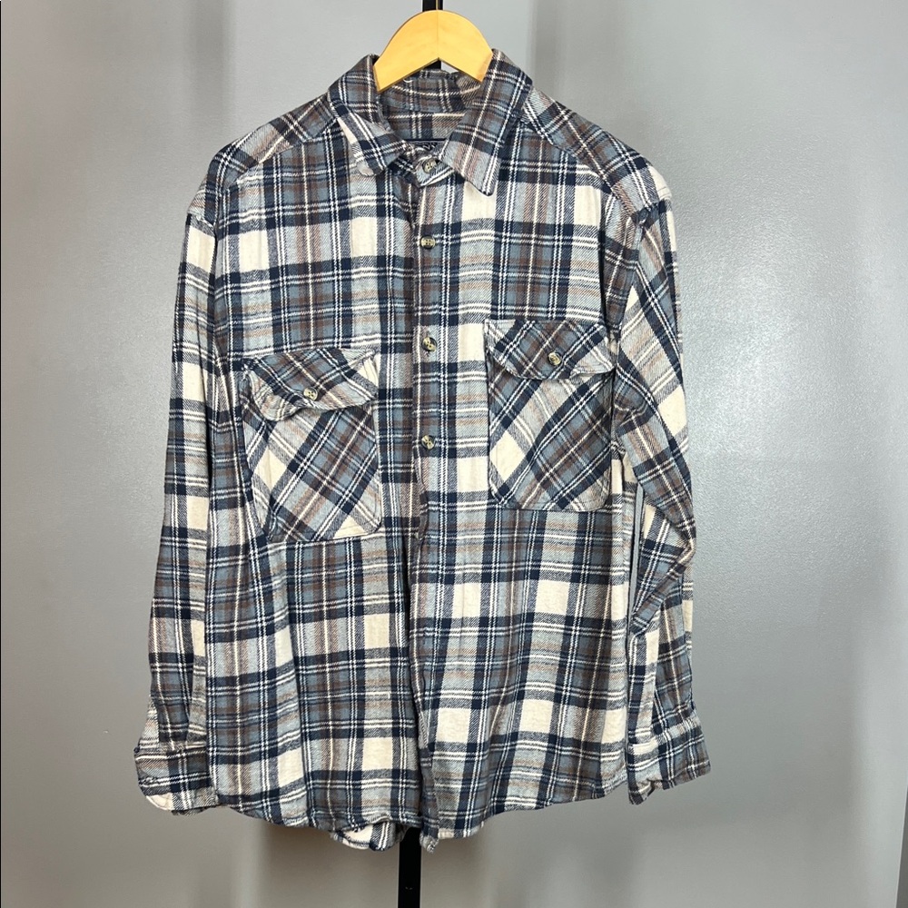Men's Plaid Casual Button Down Shirt